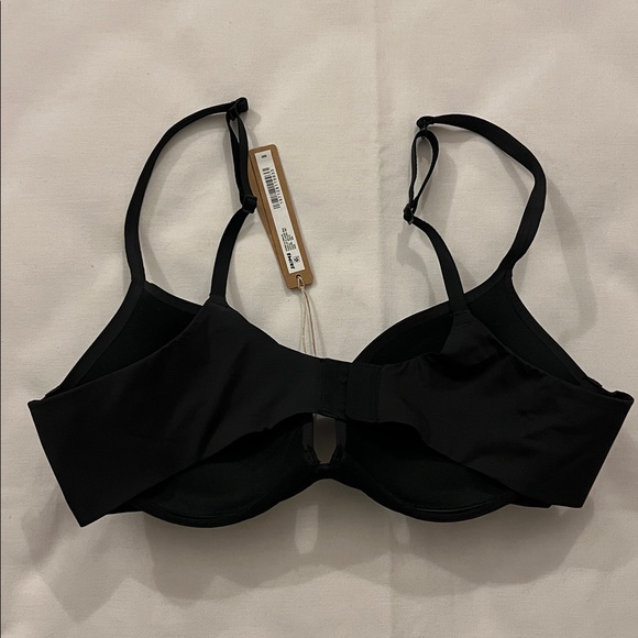 SKIMS ULTIMATE TEARDROP PUSH-UP BRA - Picture 2 of 3